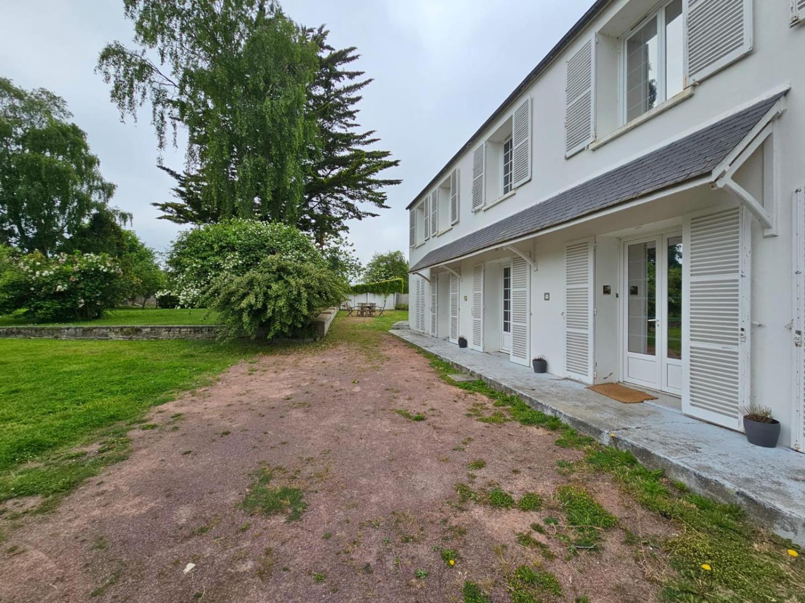 La Fromagerie Maison Lumineuse Et Spacieuse Beau Sejour 5 Ch Grand Jardin Clos 5Mn A Pied Commerces 10 Mn Plage Omaha Beach Proche Plages Du Debarquement Trevieres Exterior photo