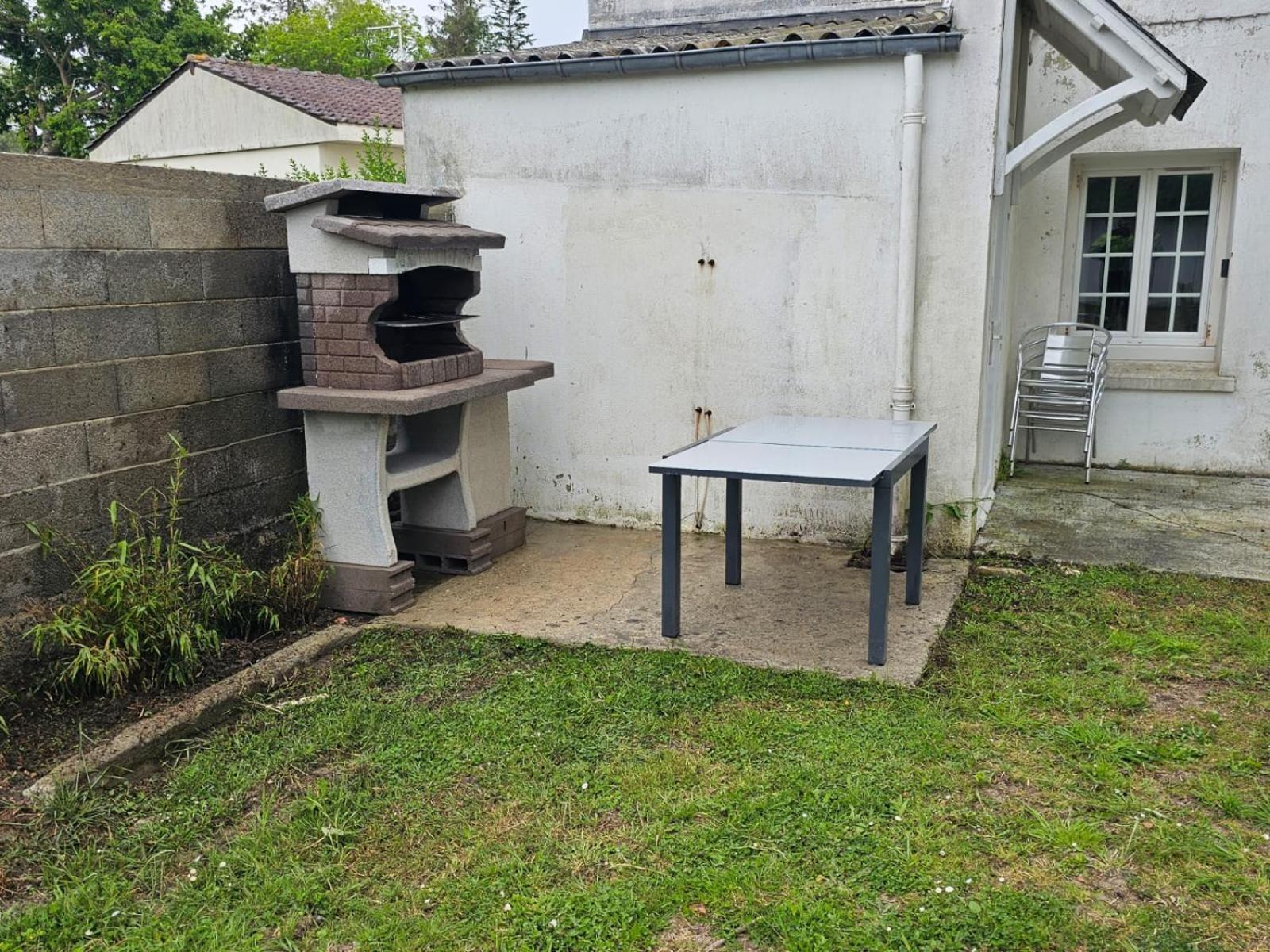 La Fromagerie Maison Lumineuse Et Spacieuse Beau Sejour 5 Ch Grand Jardin Clos 5Mn A Pied Commerces 10 Mn Plage Omaha Beach Proche Plages Du Debarquement Trevieres Exterior photo