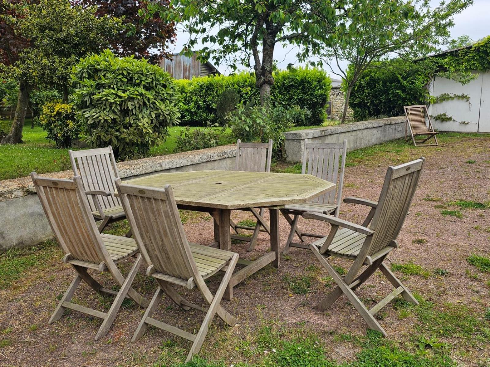 La Fromagerie Maison Lumineuse Et Spacieuse Beau Sejour 5 Ch Grand Jardin Clos 5Mn A Pied Commerces 10 Mn Plage Omaha Beach Proche Plages Du Debarquement Trevieres Exterior photo